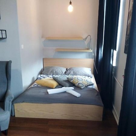 ורשה Art Dreams Apartament Chmielna 14 מראה חיצוני תמונה